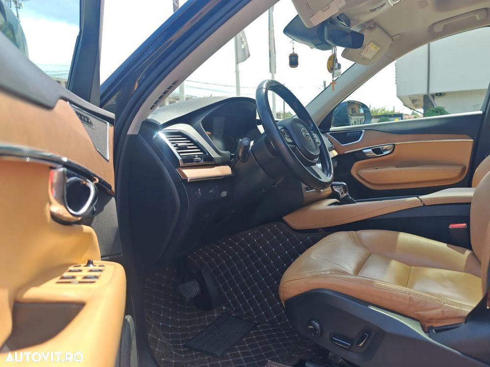 Volvo XC 90 D5 AWD Geartronic Inscription - 14