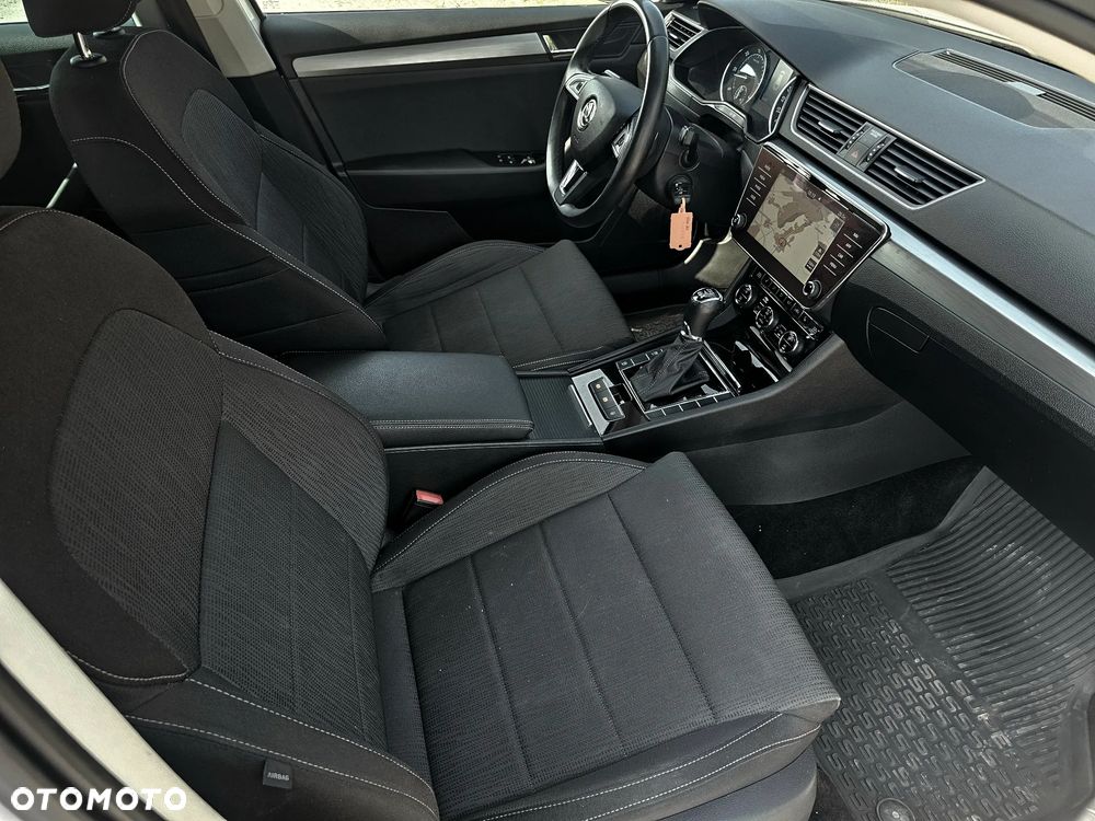 Skoda Superb 2.0 TDI SCR 4x4 Ambition DSG - 10