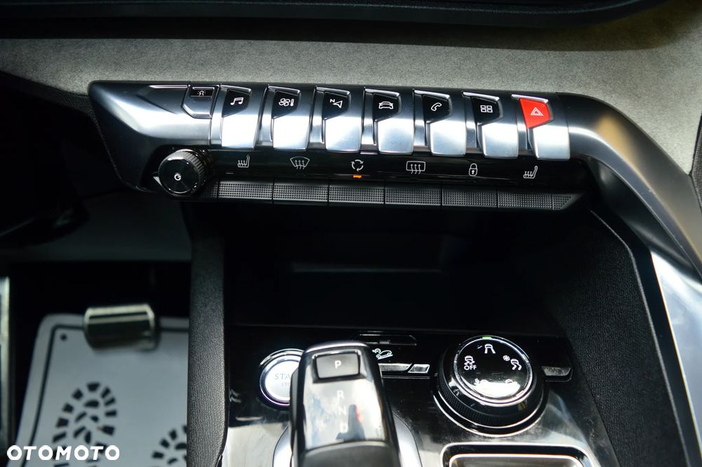 Peugeot 3008 BlueHDi 180 Stop & Start EAT6 GT - 34