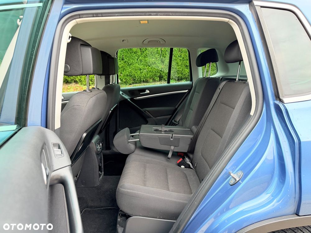 Volkswagen Tiguan - 11