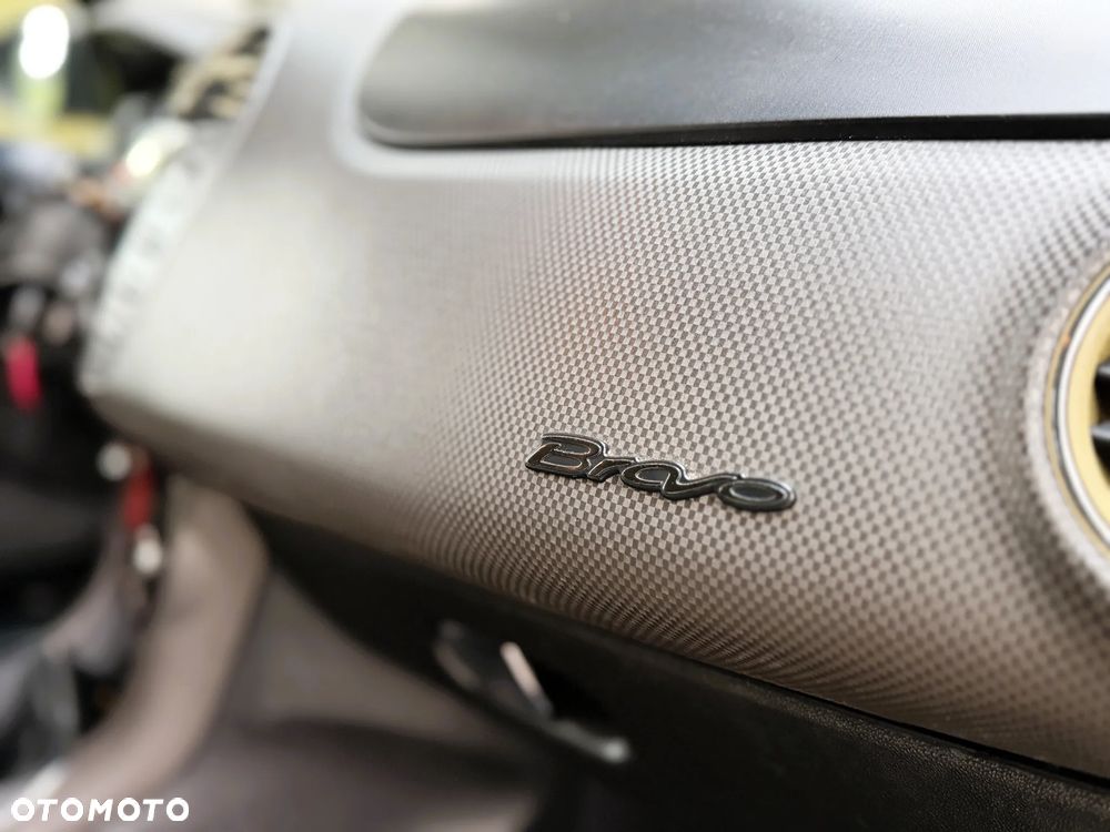 Fiat Bravo - 24