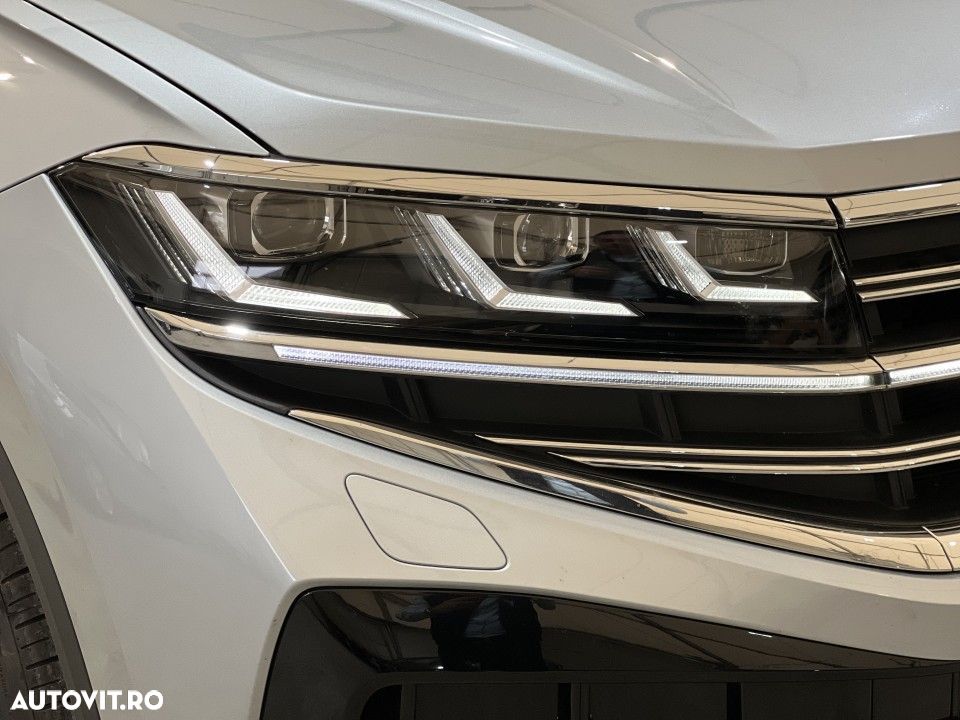 Volkswagen Touareg - 30