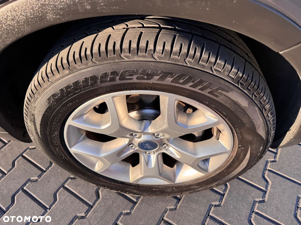 Ford Kuga 2.0 TDCi 4WD Titanium - 30