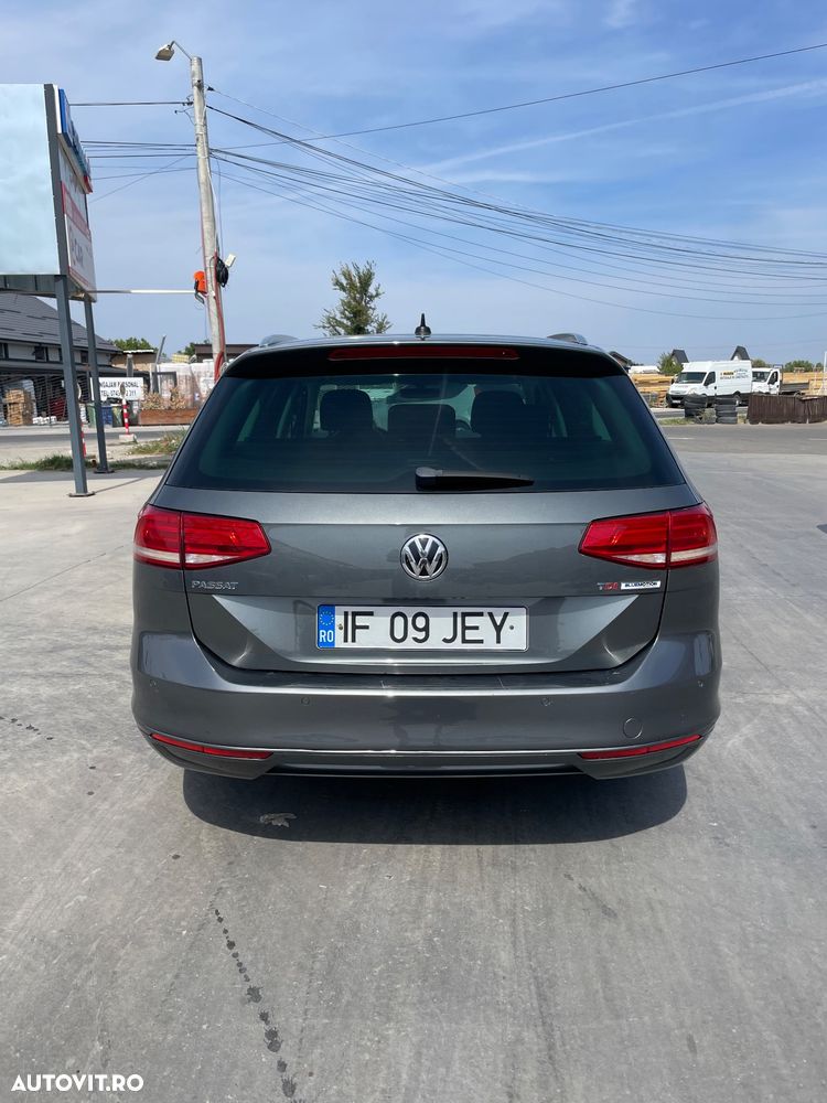 Volkswagen Passat Variant 1.6 TDI BlueMotion Technology DSG Comfortline - 7