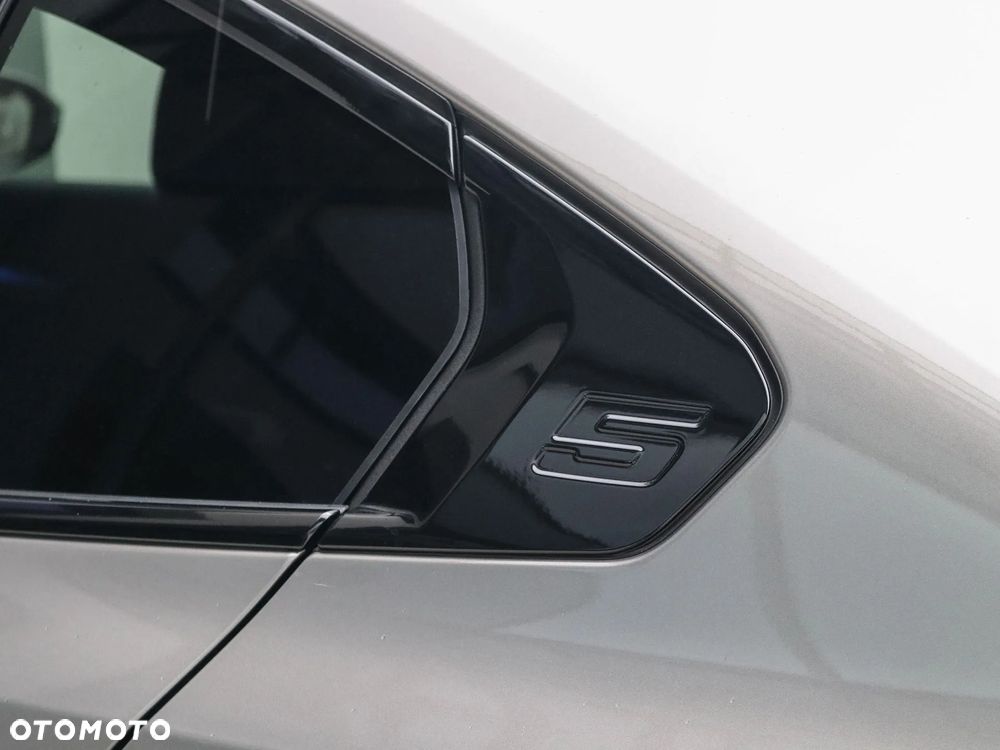 BMW Seria 5 - 25