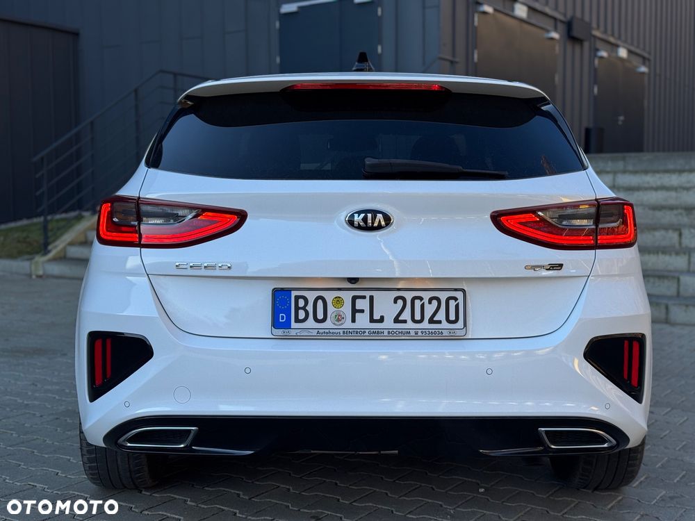 Kia Ceed 1.4 T-GDI DCT OPF GT Line - 10