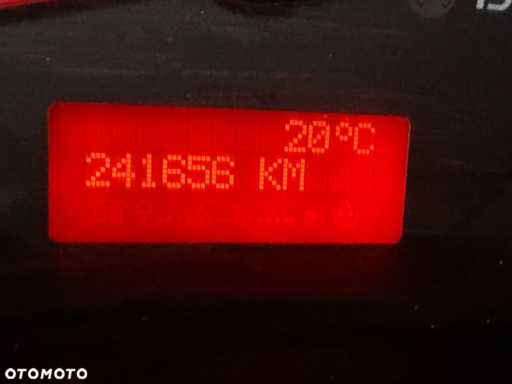 Renault Master - 18