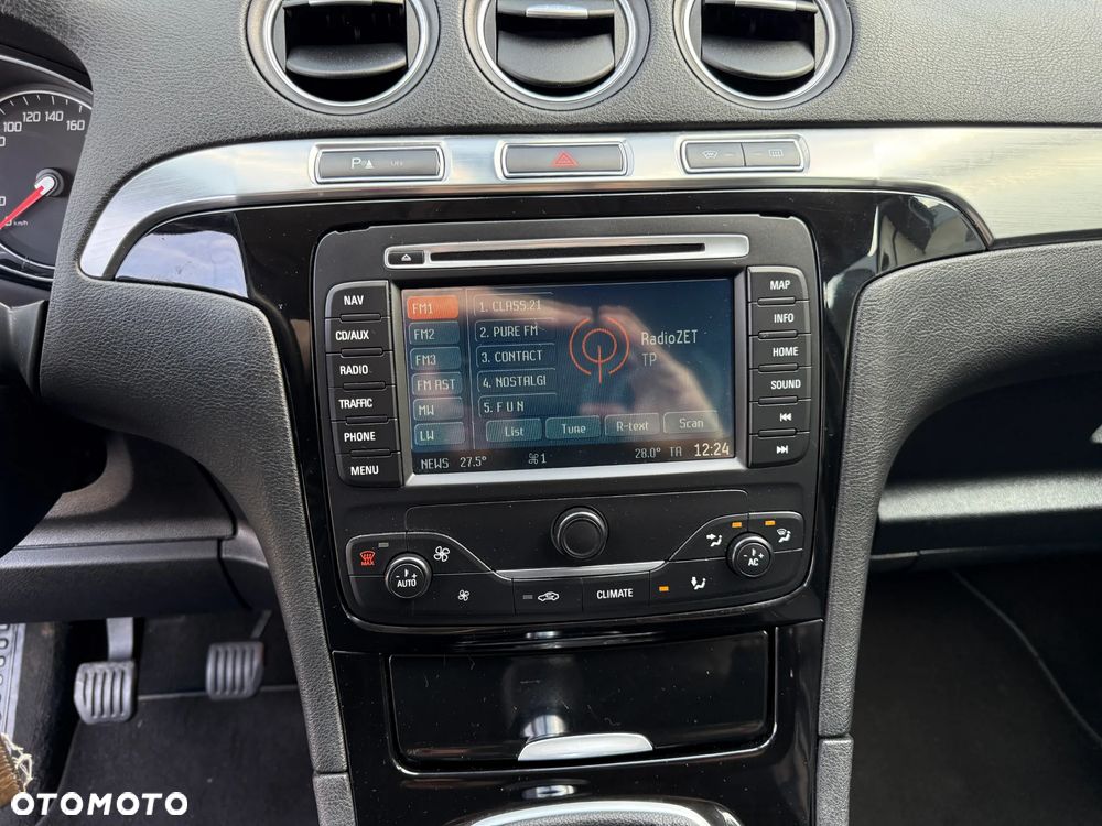 Ford S-Max 2.0 TDCi DPF Titanium - 32