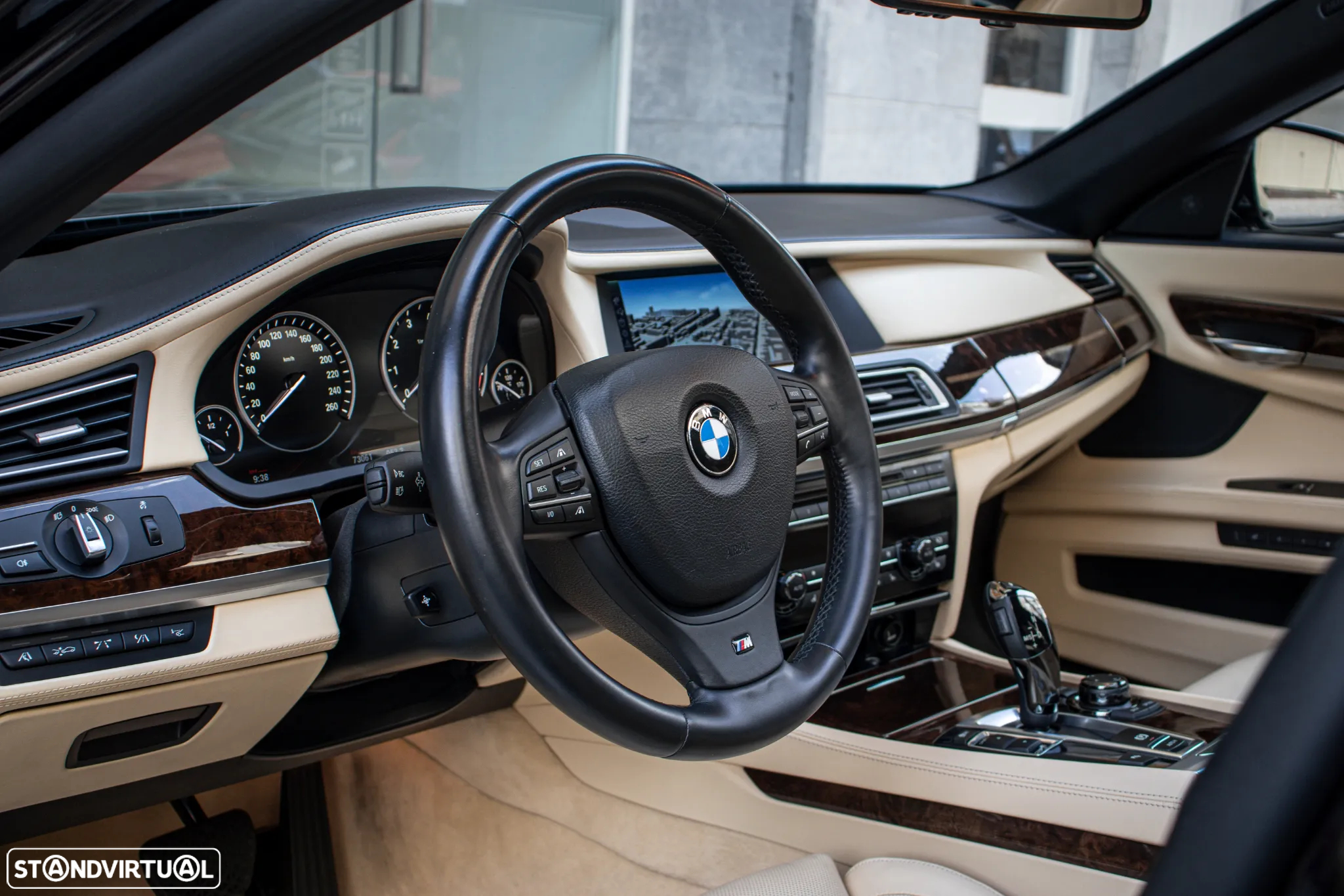 BMW 760 i - 9