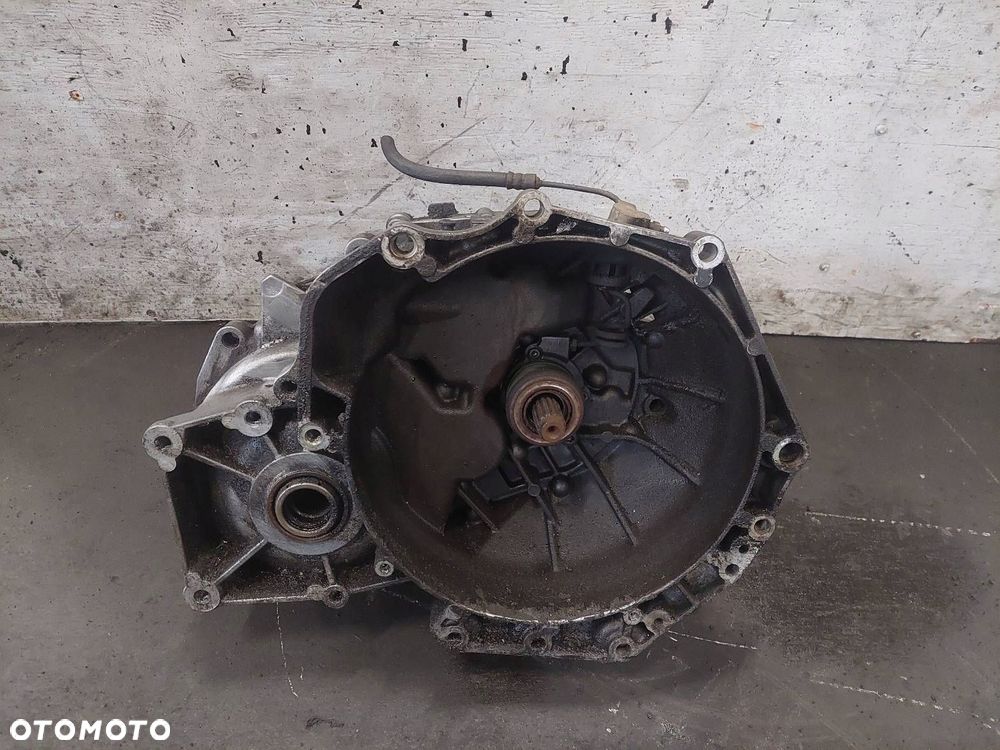 SKRZYNIA BIEGÓW MANUALNA SAAB 9-5 I 2.0 T FM55 B05 - 1