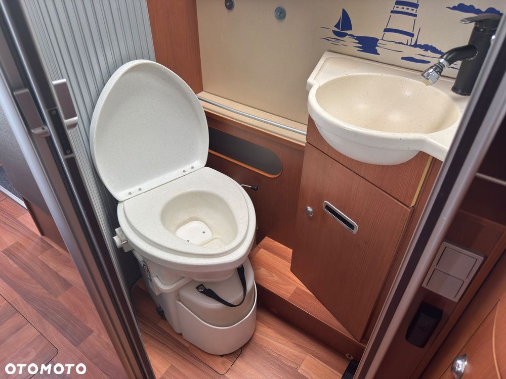 Hymer-Eriba HYMERCAR B 678 - 30