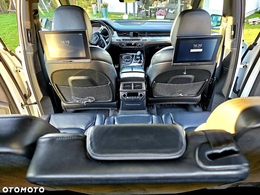 Audi SQ7 - 15