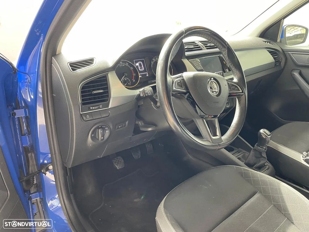 Skoda Fabia Break 1.0 MPI Active - 10