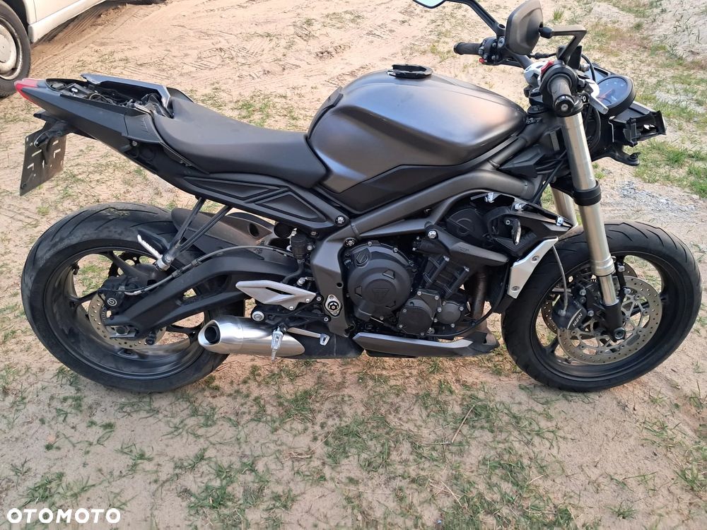 Triumph Street Triple - 5