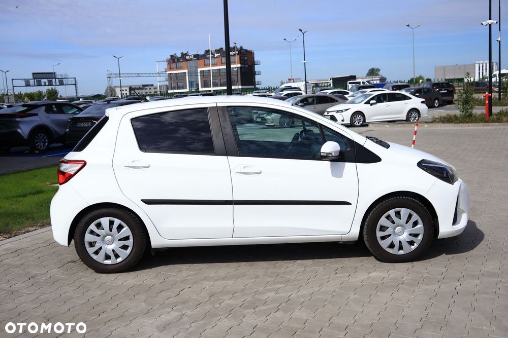 Toyota Yaris - 6