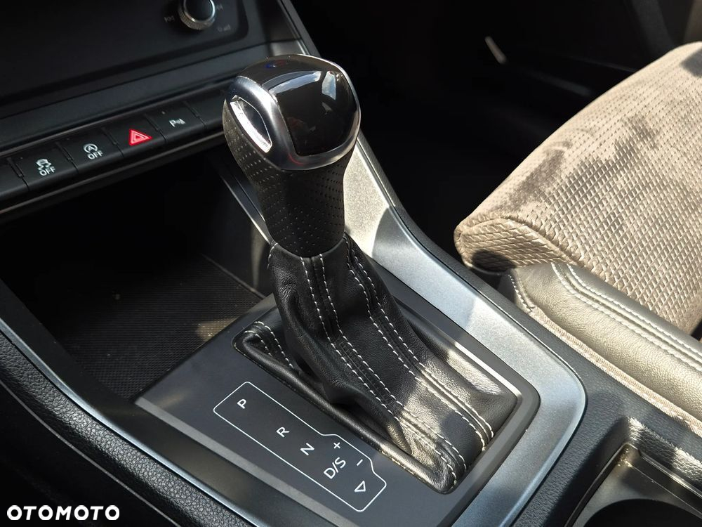 Audi Q3 35 TDI S-Line S tronic - 24