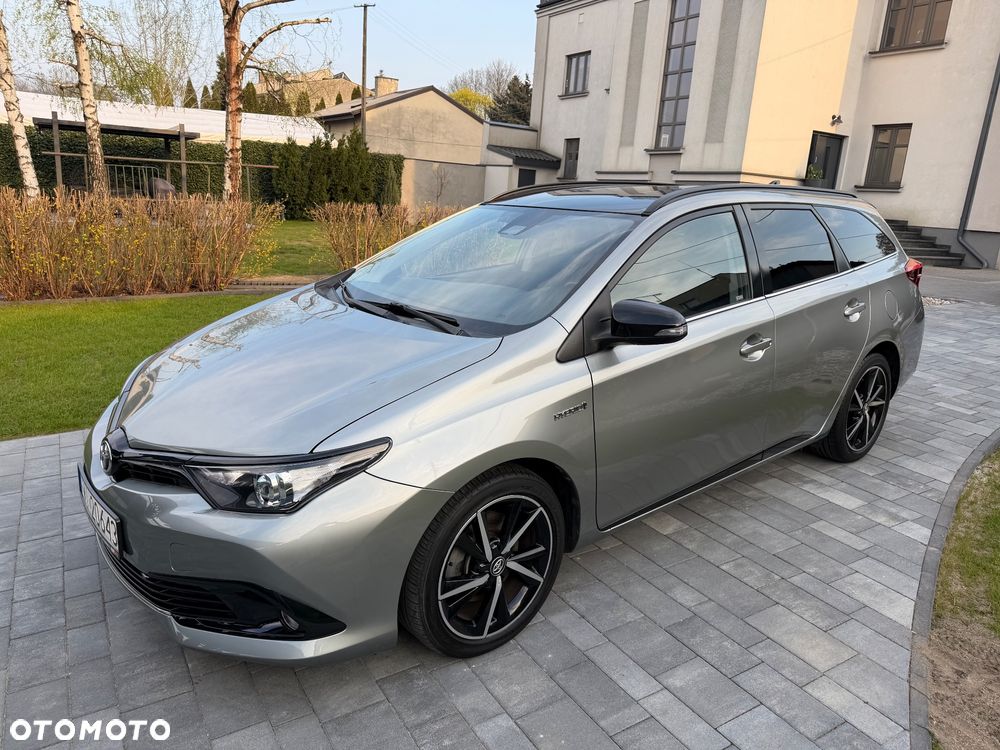 Toyota Auris Hybrid 135 Prestige - 8