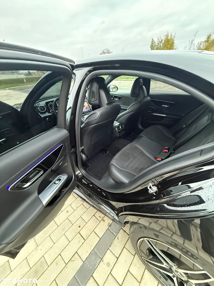 Mercedes-Benz Klasa C 220 d mHEV 4-Matic AMG - 10