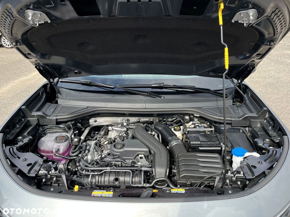 Volkswagen T-Roc 1.5 eTSI Life DSG - 41
