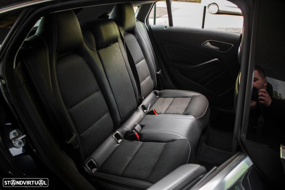 Mercedes-Benz CLA 180 d Shooting Brake Aut. - 30