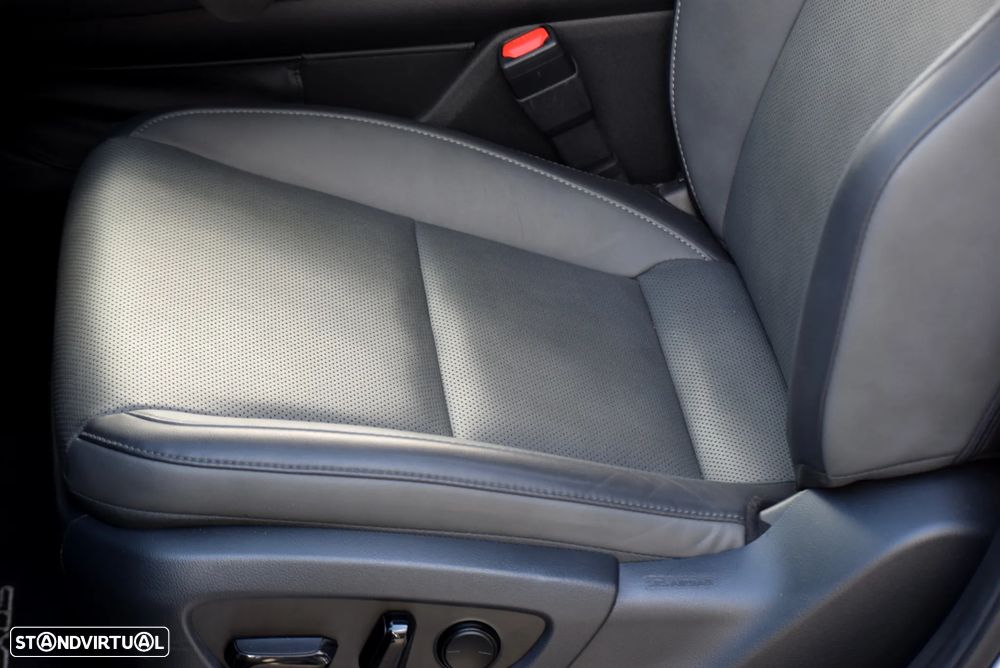 Lexus RZ 300e Premium - 29