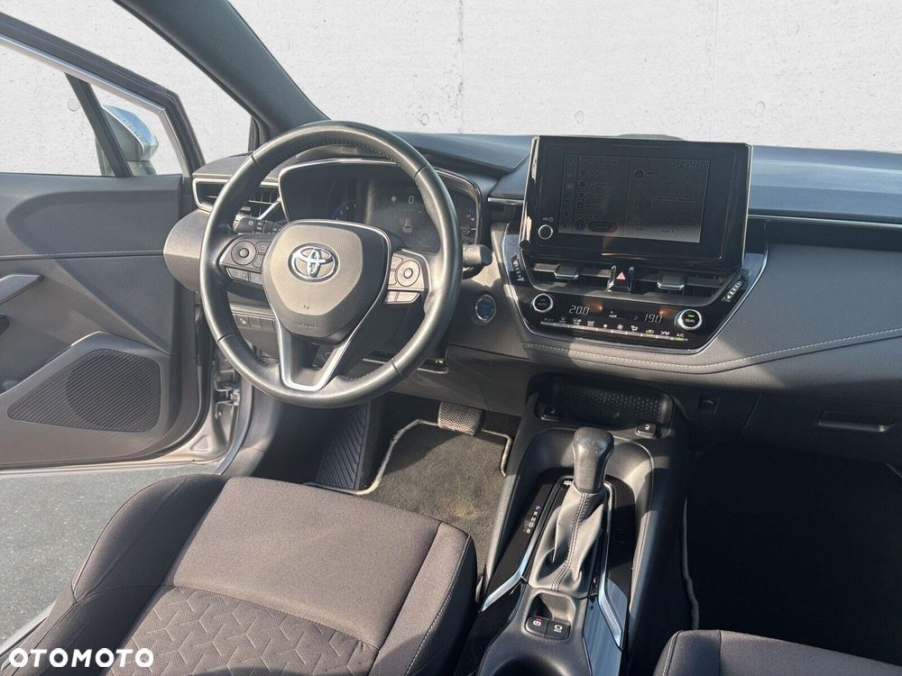 Toyota Corolla - 18