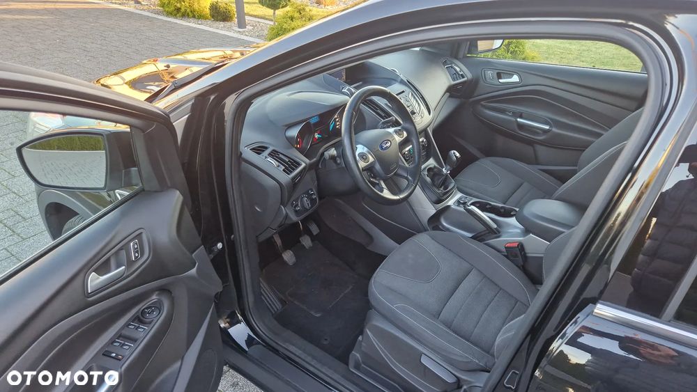 Ford Kuga 1.5 EcoBoost 2x4 Titanium - 7