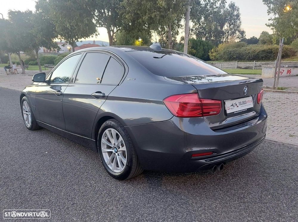 BMW 330 e iPerformance Line Luxury - 8