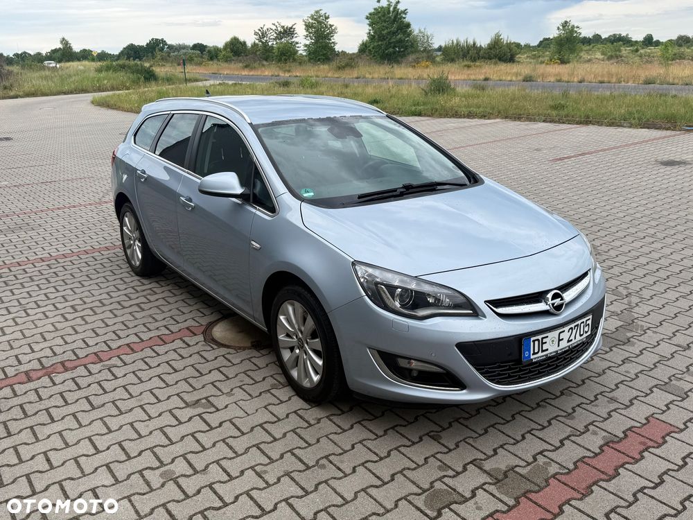 Opel Astra 1.7 CDTI Cosmo - 6