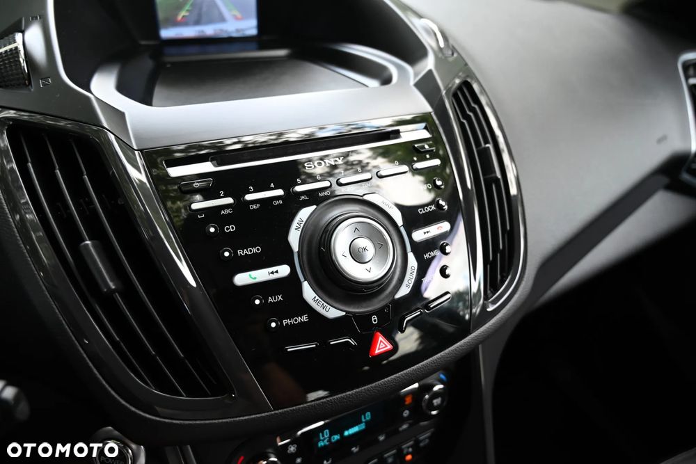 Ford Kuga - 18