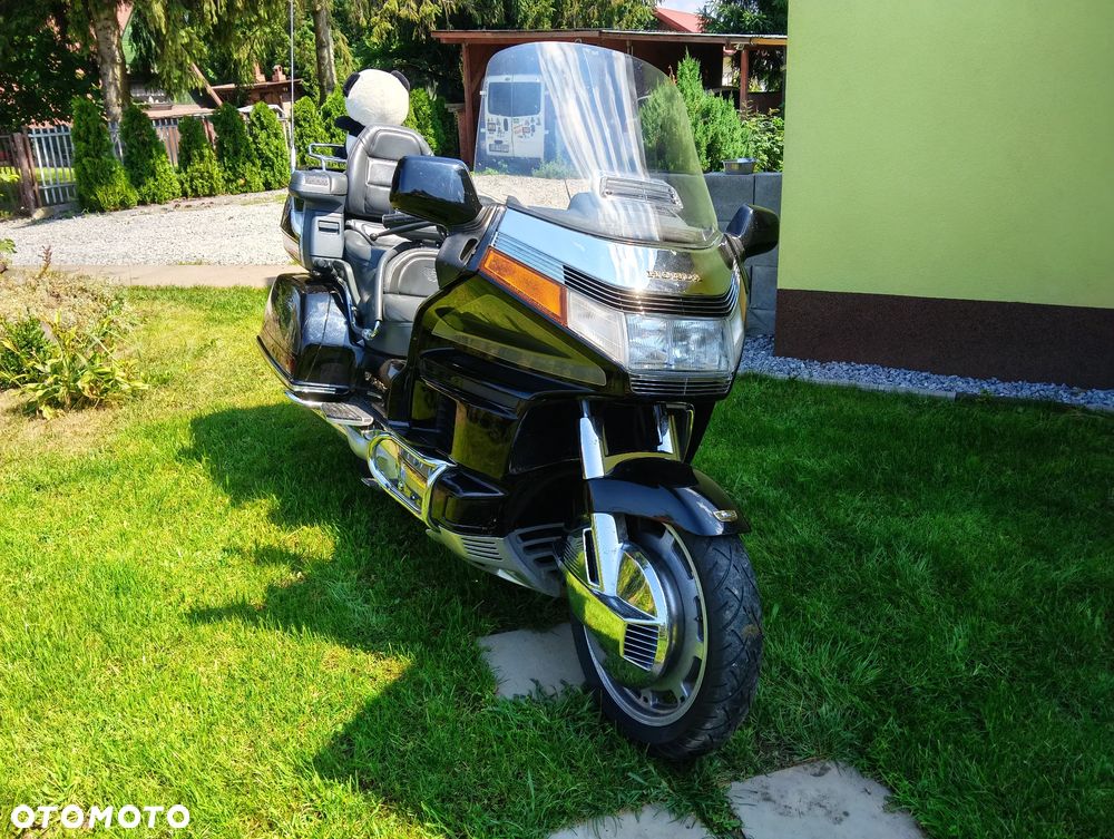 Honda GL - 2