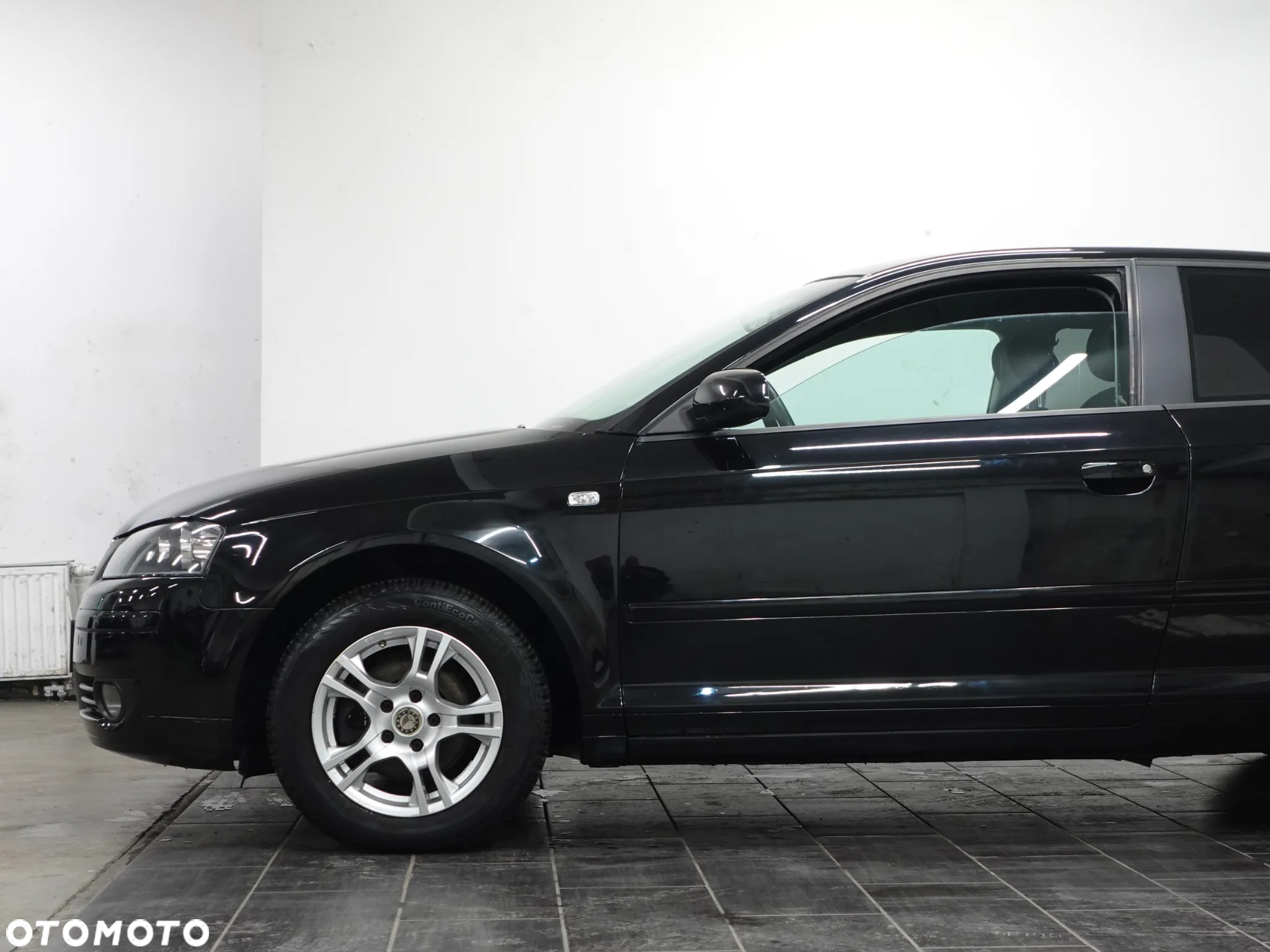 Audi A3 1.6 Ambiente - 18