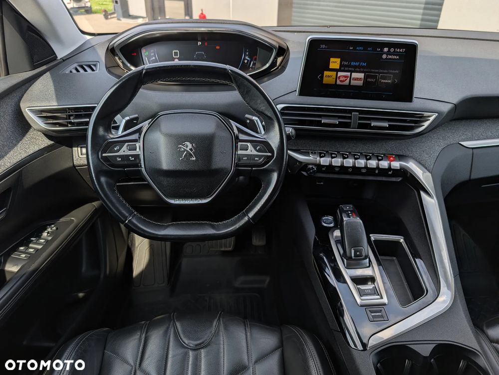 Peugeot 5008 BlueHDi 130 EAT8 Allure - 24