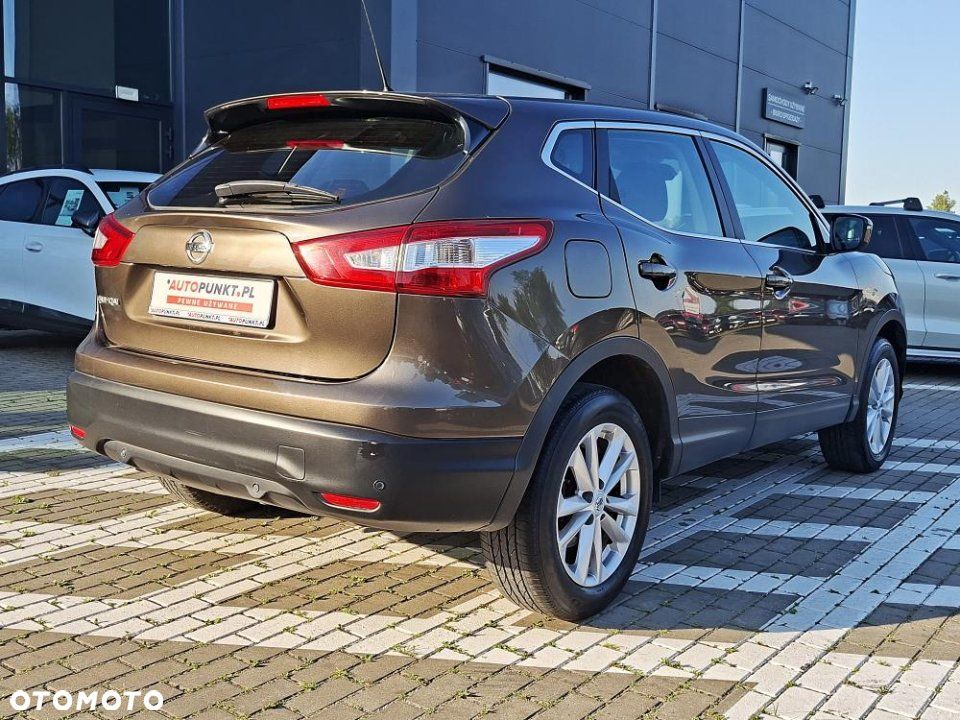 Nissan Qashqai - 4
