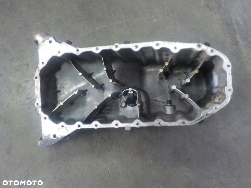 VW CRAFTER 2.5 TDI MISA MISKA OLEJOWA Z KORKIEM - 3
