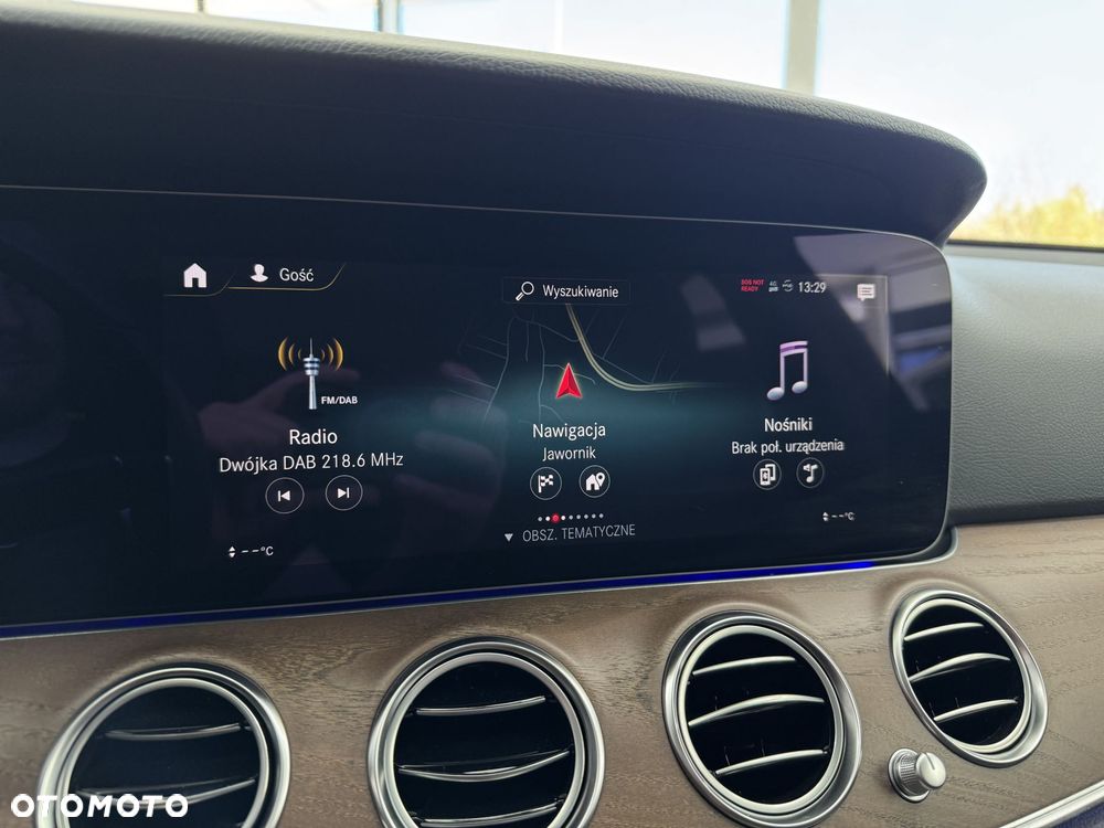 Mercedes-Benz Klasa E 220 d 4-Matic Avantgarde - 29