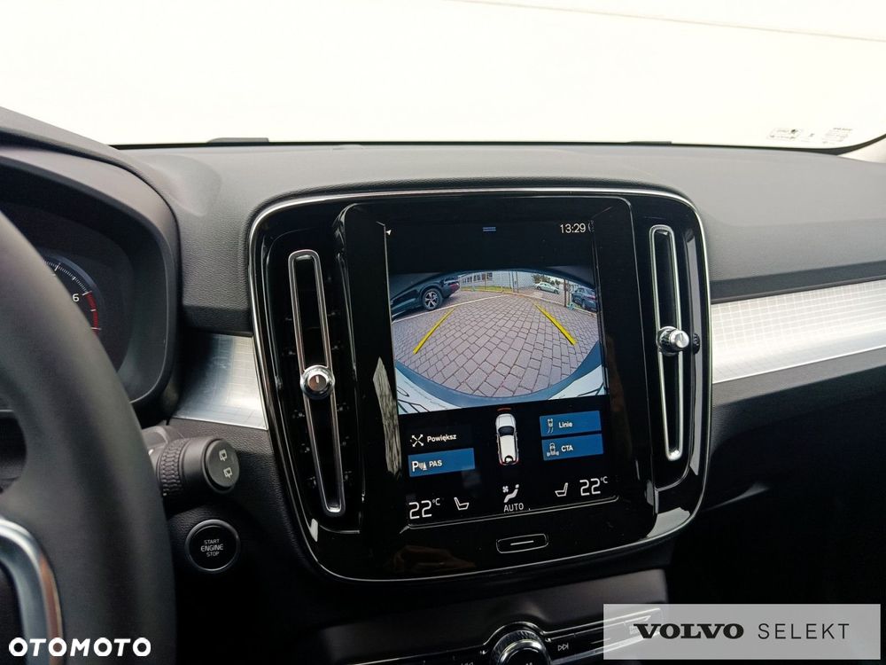Volvo XC 40 - 18