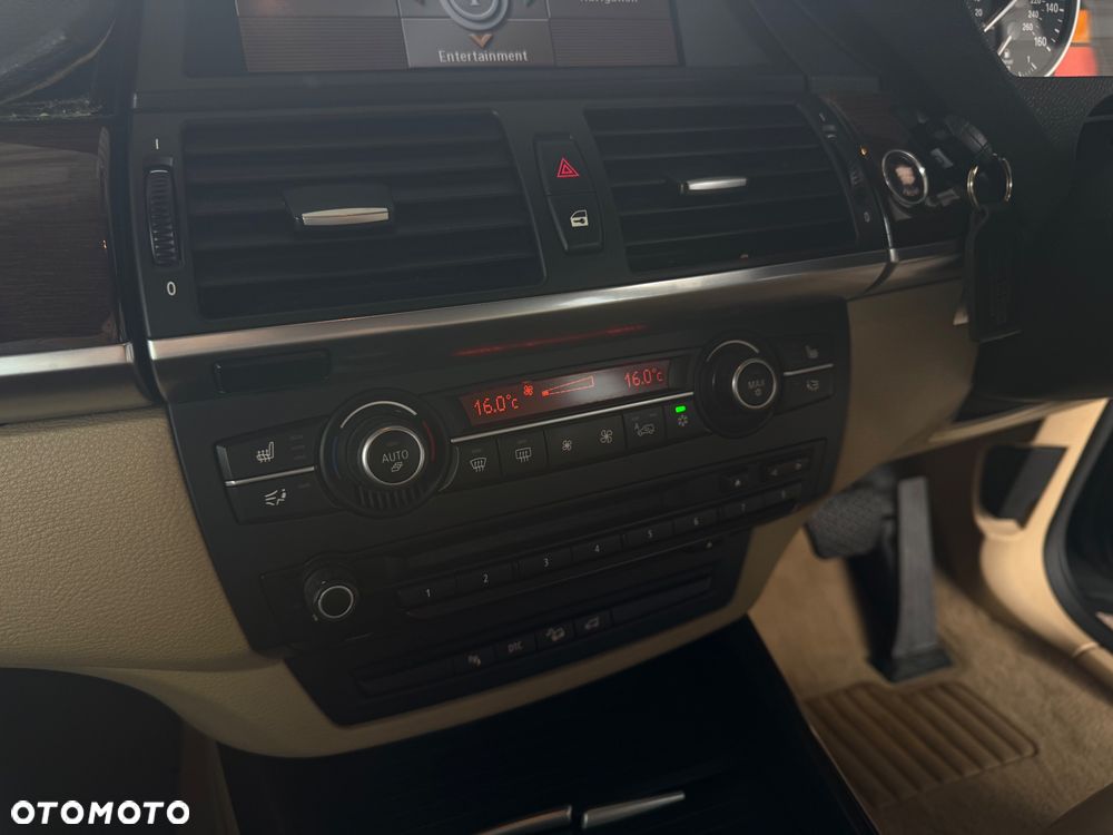 BMW X5 xDrive30d - 10
