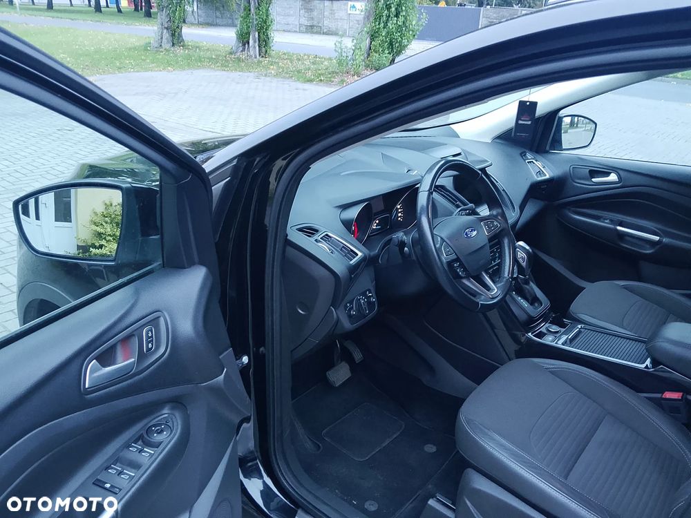 Ford Kuga - 15