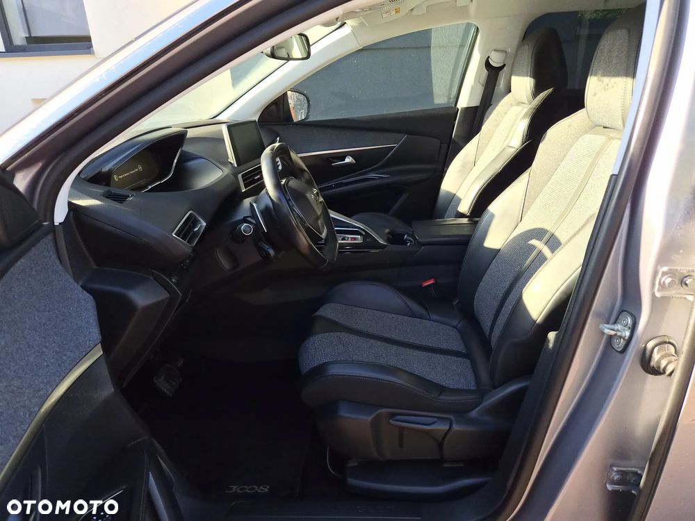 Peugeot 3008 1.2 PureTech Allure S&S EAT6 - 9