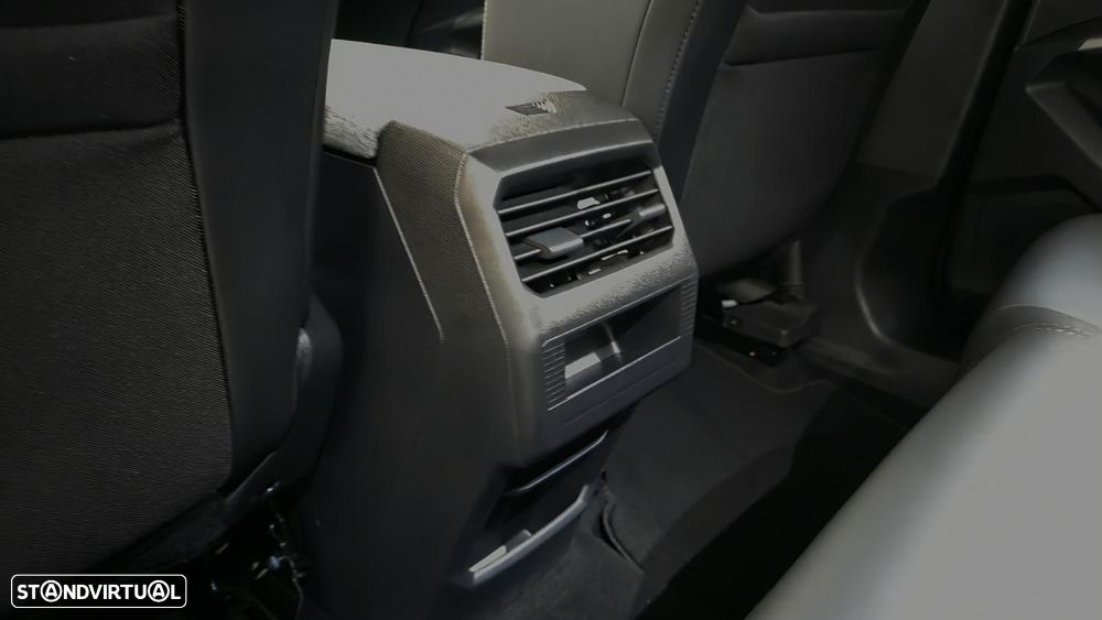 Peugeot 3008 - 13