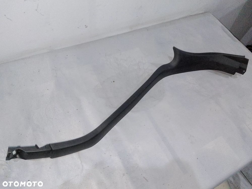 Panel tylny prawy osłona pasażera Fisker Karma C13114412400 - 1