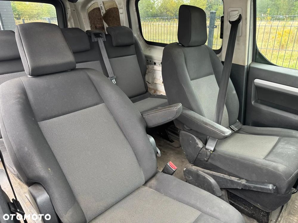 Citroën Jumpy Combi ver-2-0-bluehdi-m-2-8t-bryg- - 9