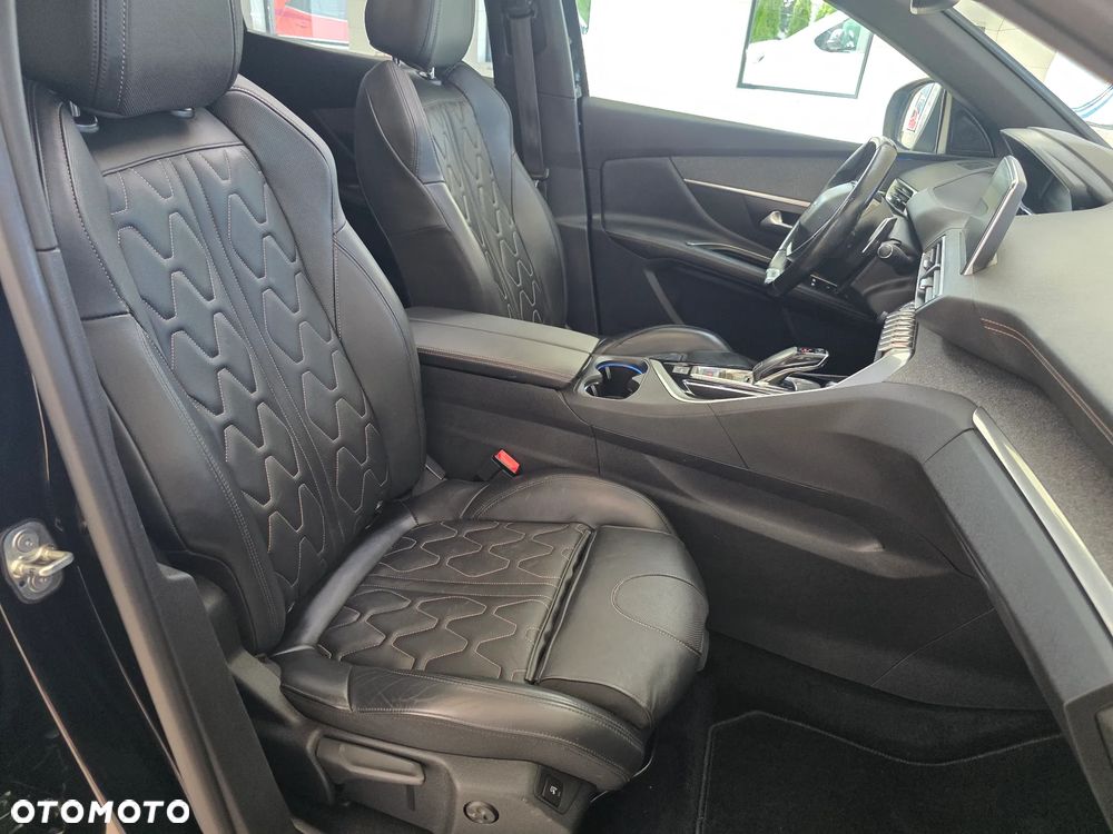 Peugeot 3008 1.5 BlueHDi Allure S&S EAT8 - 22