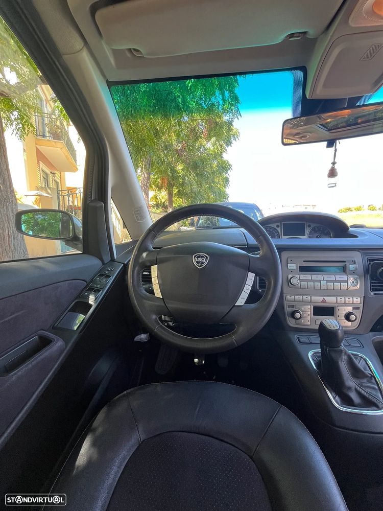 Lancia Musa 1.3 16V M-jet Platino - 7