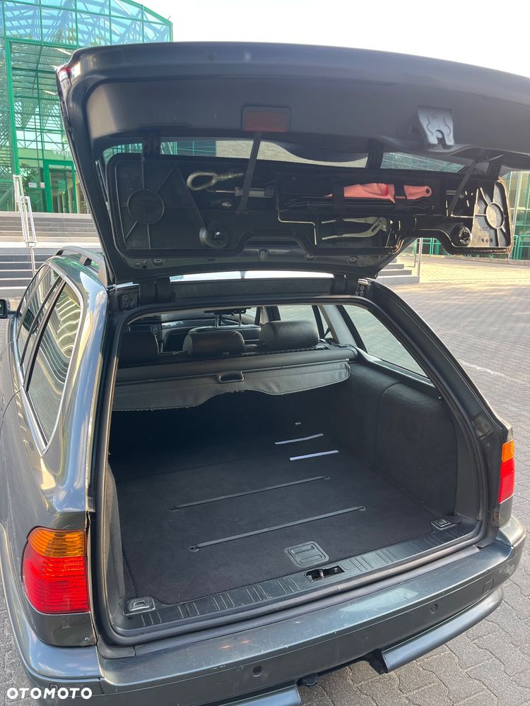 BMW Seria 5 - 21