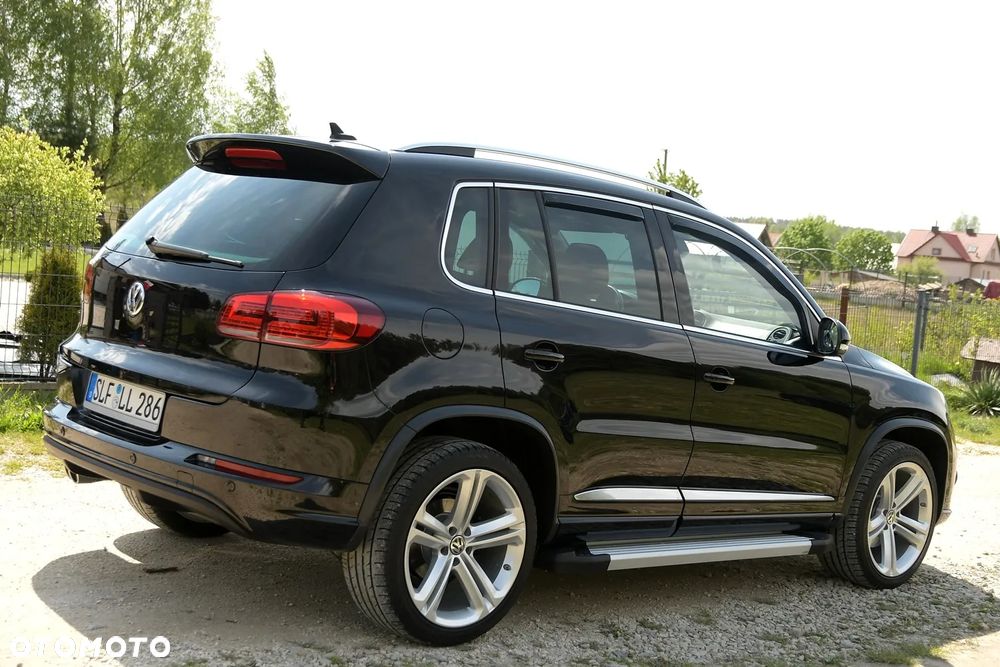 Volkswagen Tiguan 2.0 TDI 4Mot Perfectline R-Style DSG - 9
