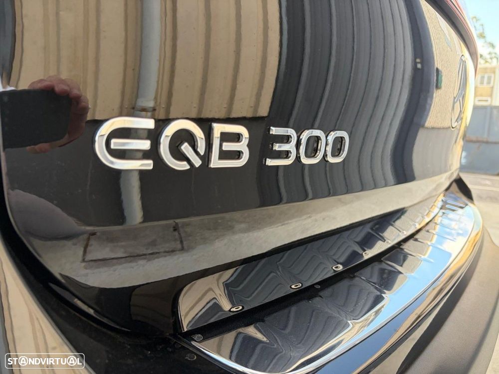 Mercedes-Benz EQB 300 4Matic - 21