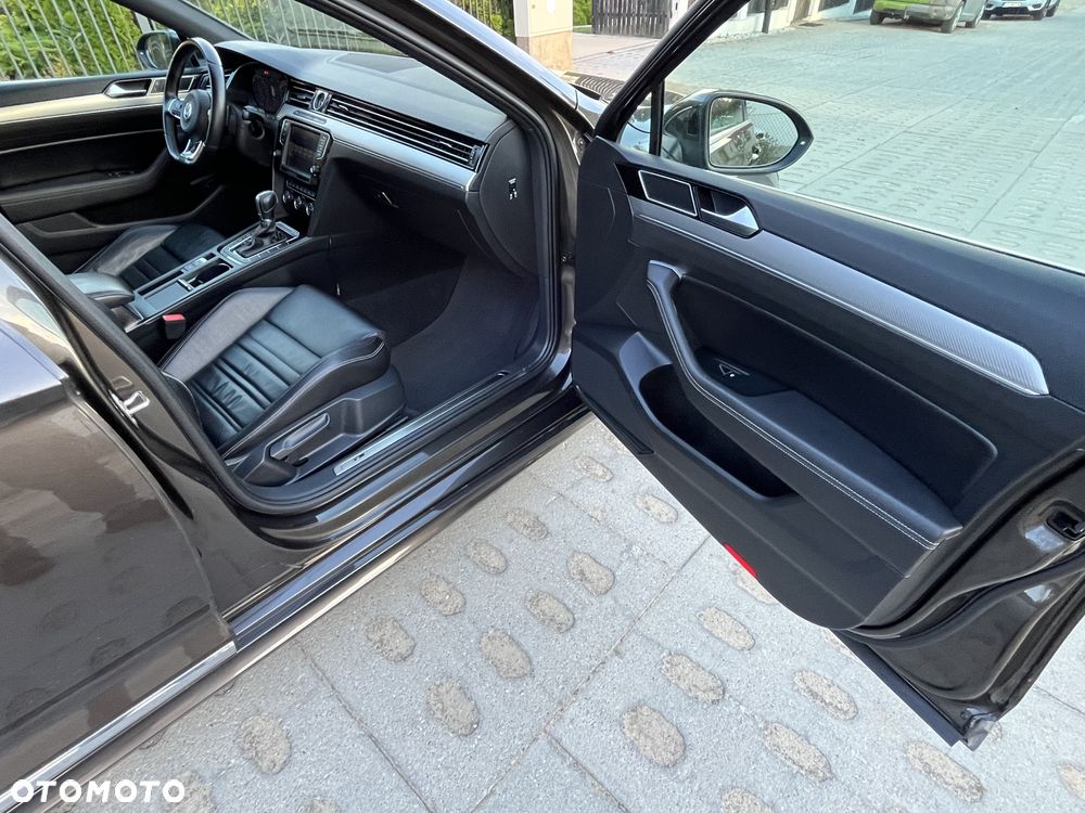 Volkswagen Passat Variant 2.0 TDI Bi-Turbo BMT 4Mot Highline DSG - 15