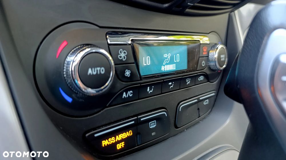 Ford Escape - 25